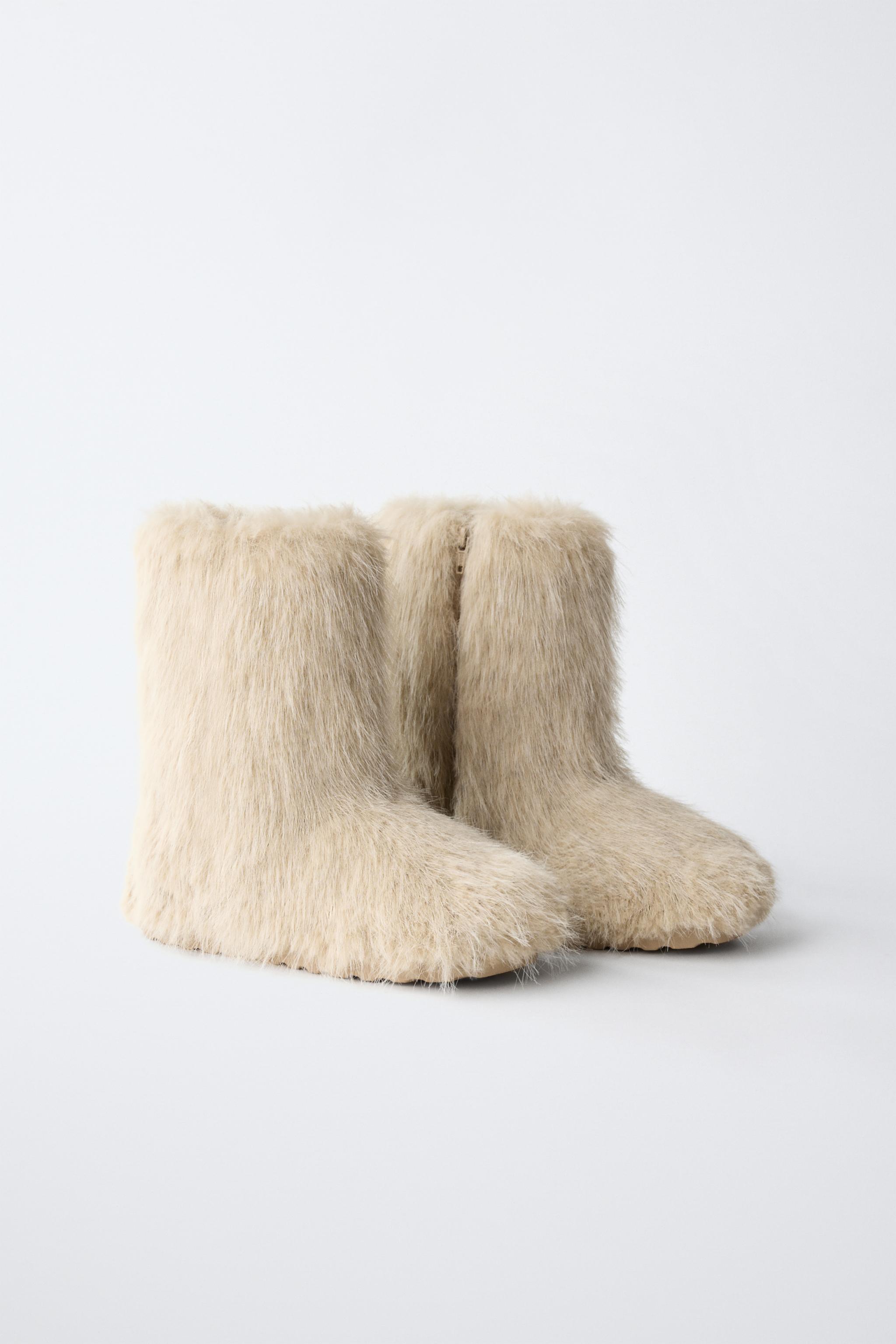 FURRY SNOW BOOTS